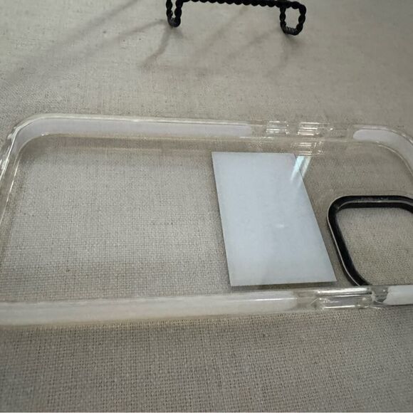 Blanc Space iPhone 14 Pro Max clear phone case with text - Picture 5 of 5